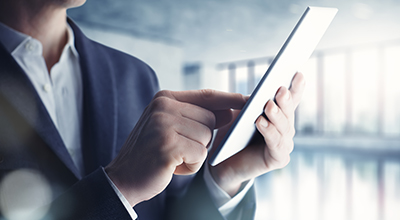 Smartphone market report 2024 with global shipment statistics